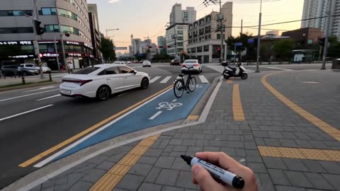 魔法笔把街头交通变成卡通